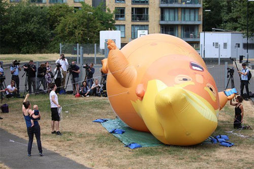 bebé Donald J. Trump El bebé Donald J. Trump sobrevolará el cielo de Londres